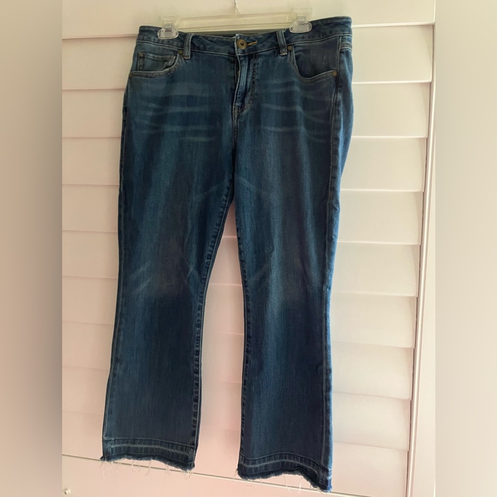 Cabi size 10 kick it crop women’s jeans